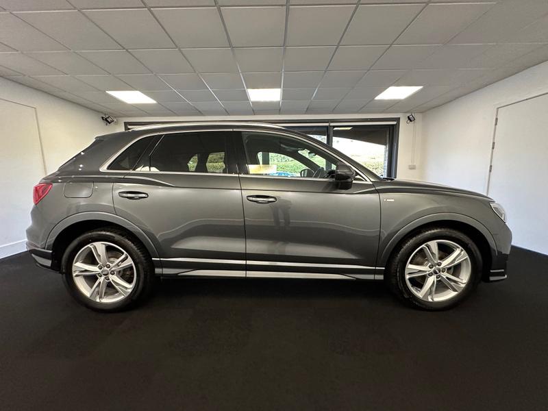 Used Audi Q3 2021 for sale - 75891245: Photo 10