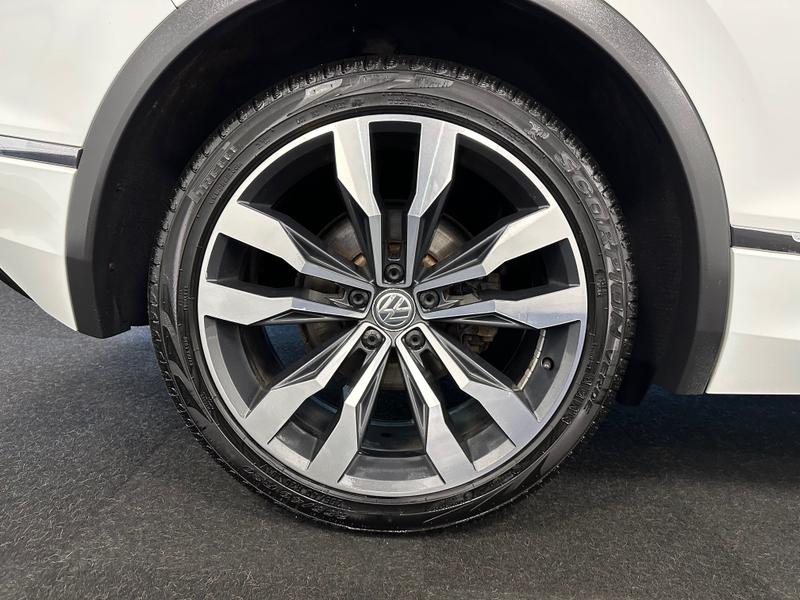 Used Volkswagen Tiguan 2018 for sale - 77901188: Photo 15