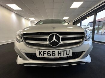 Used Mercedes-Benz B-Class 2016 for sale - 76131481: Photo 2