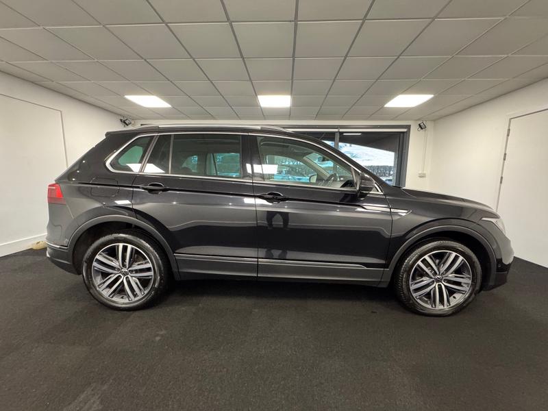 Used Volkswagen Tiguan 2020 for sale - 77069063: Photo 4