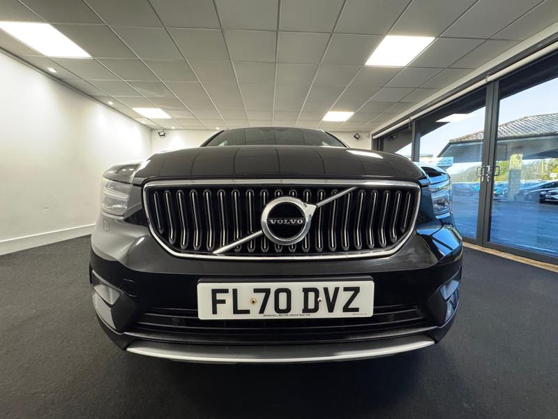 Used Volvo XC40 2020 for sale - 77138179: Photo 2