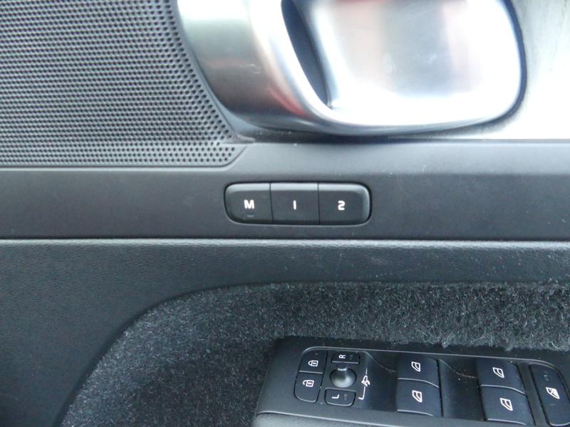 Used Volvo XC40 2020 for sale - 77138179: Photo 27