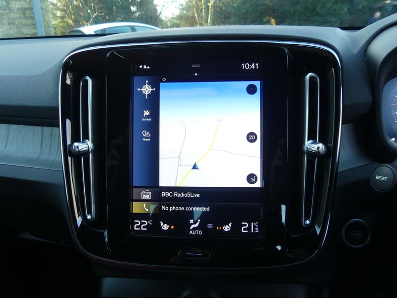 Used Volvo XC40 2020 for sale - 77138179: Photo 31