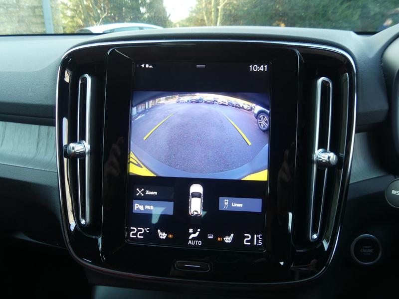 Used Volvo XC40 2020 for sale - 77138179: Photo 32