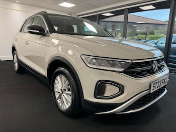 Used Volkswagen T-Roc 2023 for sale - 78657218: Photo