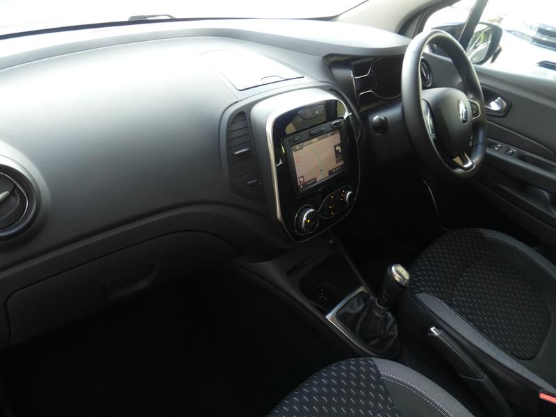 Used Renault Captur 2017 for sale - 78206248: Photo 15