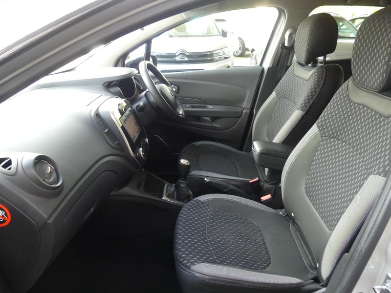 Used Renault Captur 2017 for sale - 78206248: Photo 16
