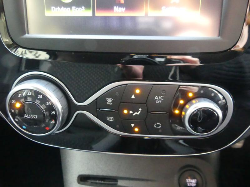 Used Renault Captur 2017 for sale - 78206248: Photo 24