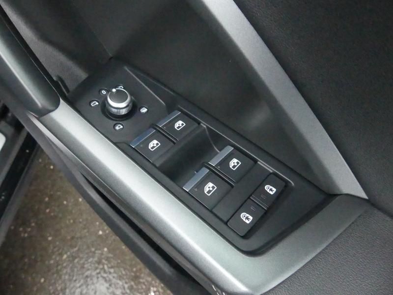 Used Audi Q3 2021 for sale - 77151991: Photo 23