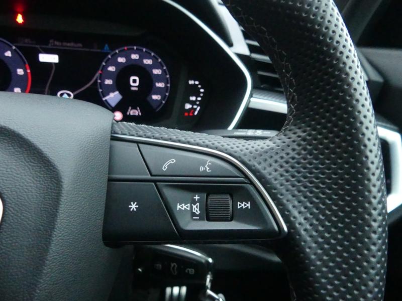 Used Audi Q3 2021 for sale - 77151991: Photo 28