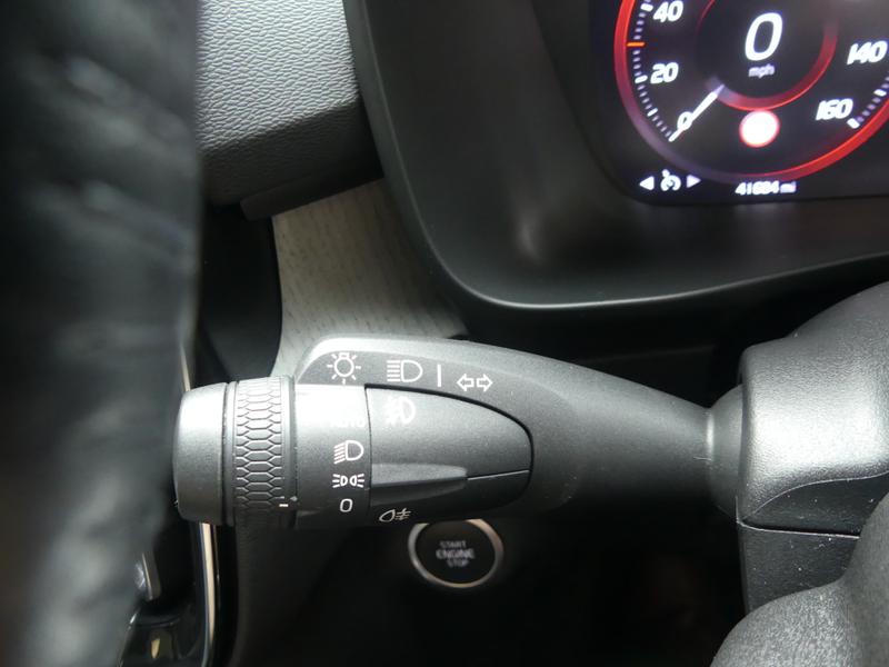 Used Volvo XC40 2020 for sale - 77989068: Photo 30