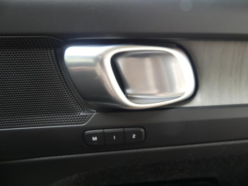 Used Volvo XC40 2020 for sale - 77989068: Photo 34