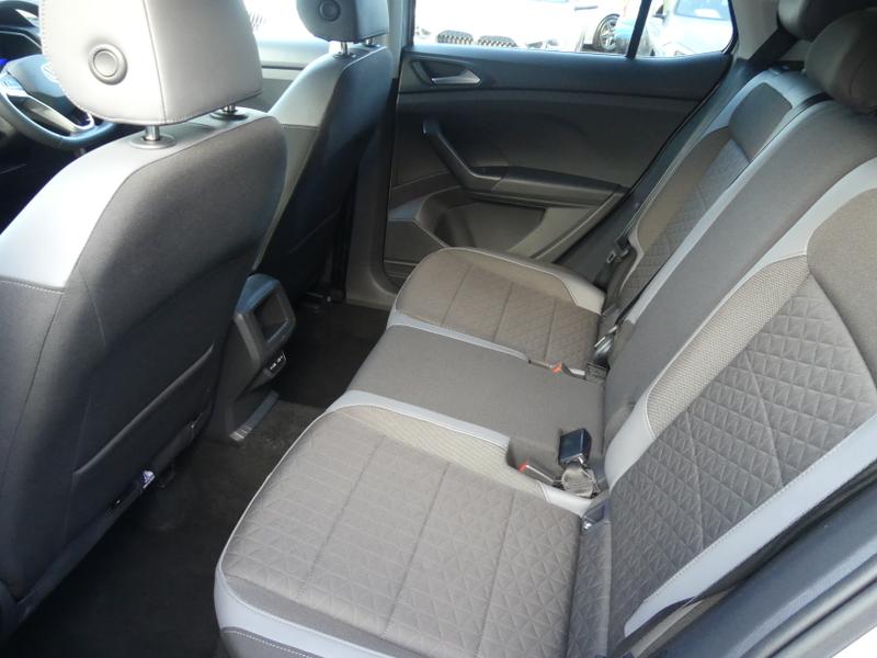 Used Volkswagen T-Cross 2023 for sale - 77570693: Photo 16