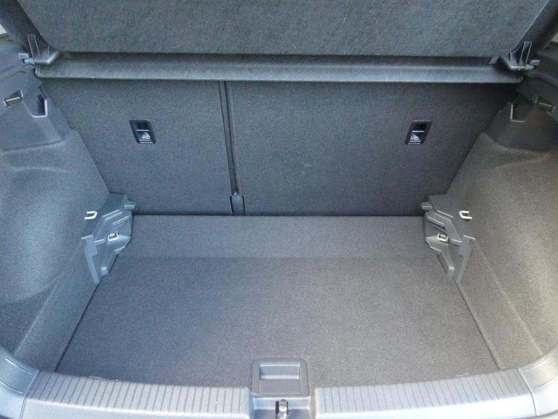 Used Volkswagen T-Cross 2023 for sale - 77570693: Photo 20