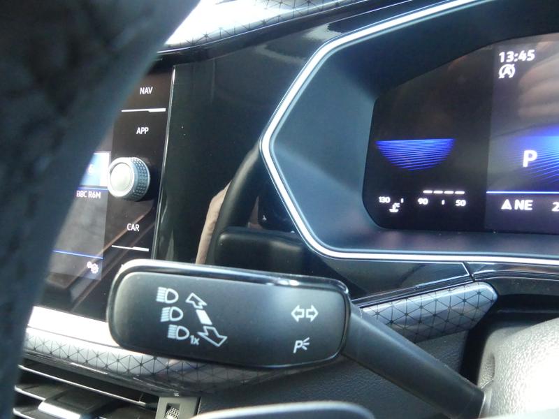 Used Volkswagen T-Cross 2023 for sale - 77570693: Photo 28