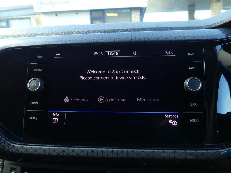 Used Volkswagen T-Cross 2023 for sale - 77570693: Photo 34