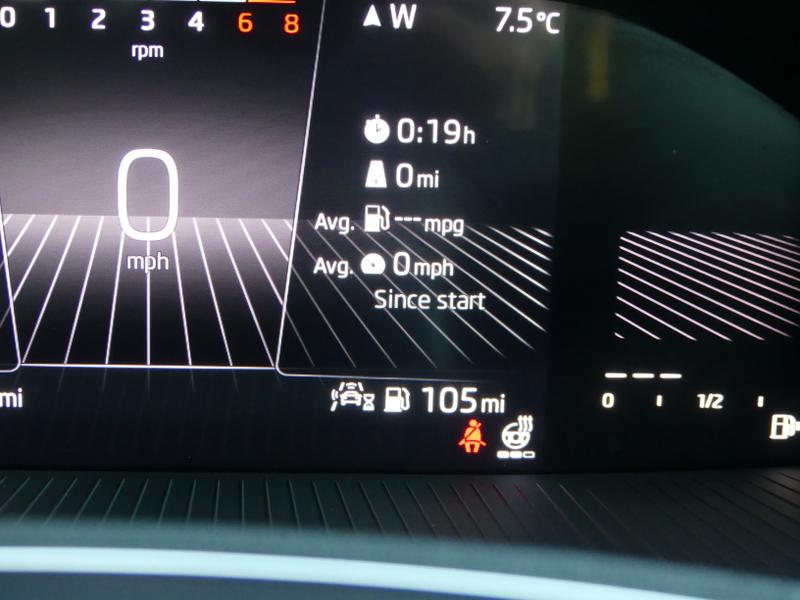 Used Skoda Karoq 2023 for sale - 76568507: Photo 31