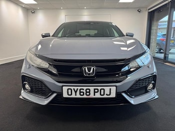 Used Honda Civic 2018 for sale - 79042031: Photo