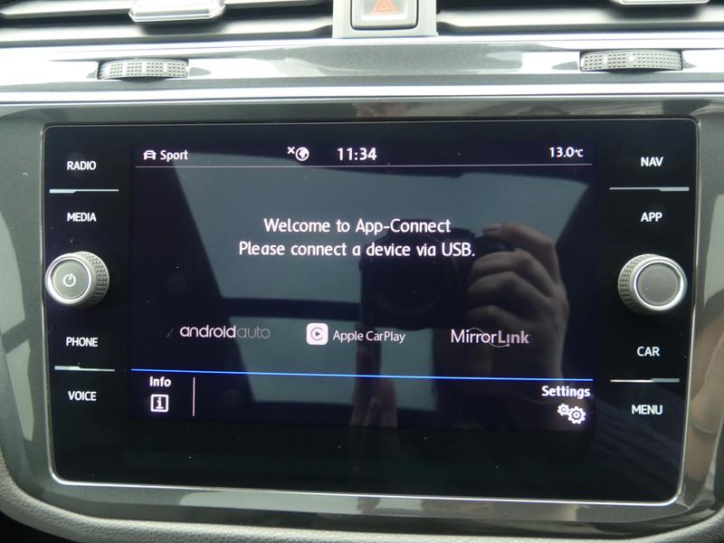 Used Volkswagen Tiguan 2020 for sale - 77641496: Photo 33