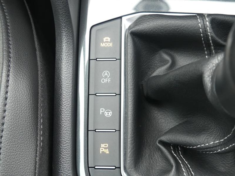 Used Volkswagen Tiguan 2020 for sale - 77641496: Photo 35