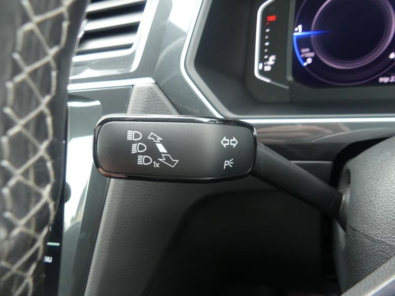 Used Volkswagen Tiguan 2020 for sale - 77641496: Photo 38