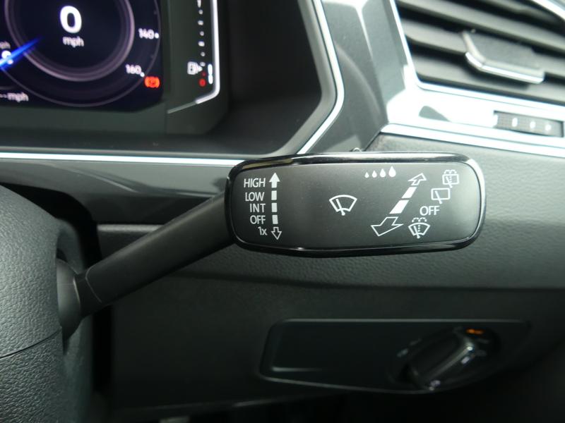 Used Volkswagen Tiguan 2020 for sale - 77641496: Photo 39