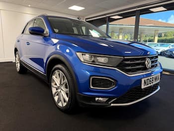Used Volkswagen T-Roc 2018 for sale - 79614527: Photo