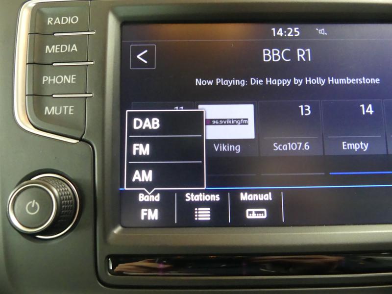 Used Volkswagen Polo for sale - 76616201: Photo 28