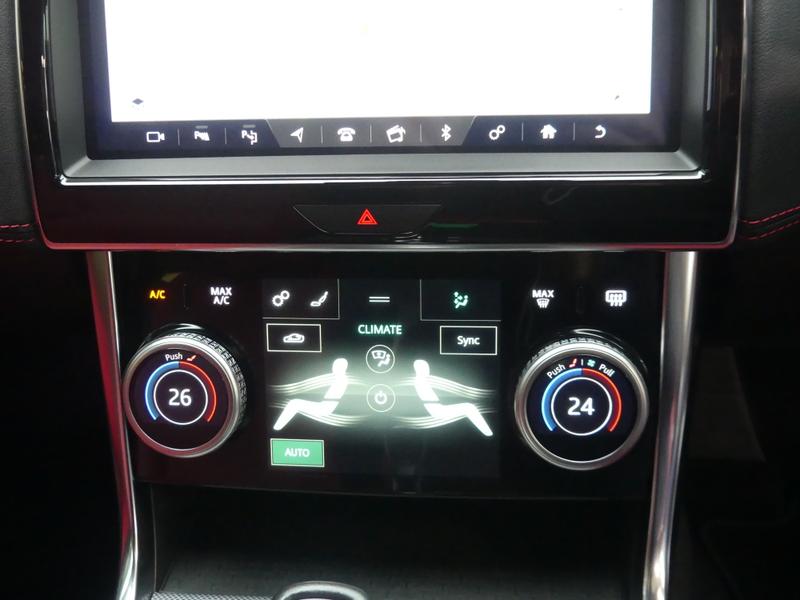 Used Jaguar XE 2019 for sale - 77450416: Photo 33