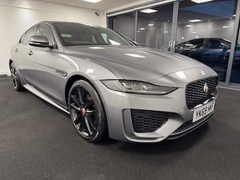 Used Jaguar XE 2019 for sale - 77450416: Photo