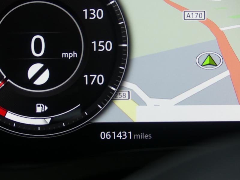 Used Jaguar XE 2019 for sale - 77450416: Photo 40