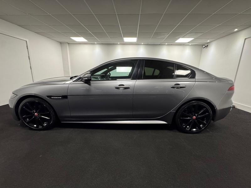 Used Jaguar XE 2019 for sale - 77450416: Photo 5