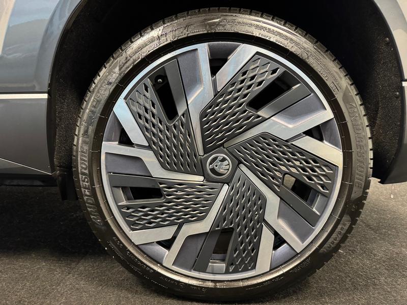 Used Skoda Karoq 2022 for sale - 77186862: Photo 13