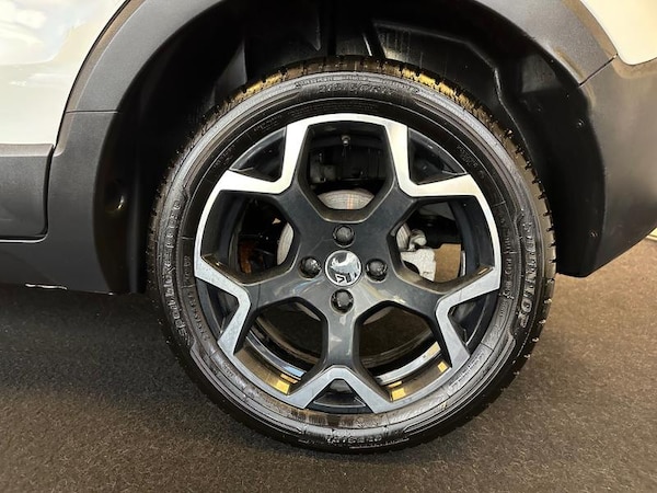Used Vauxhall Crossland 2022 for sale - 75973011: Photo 9