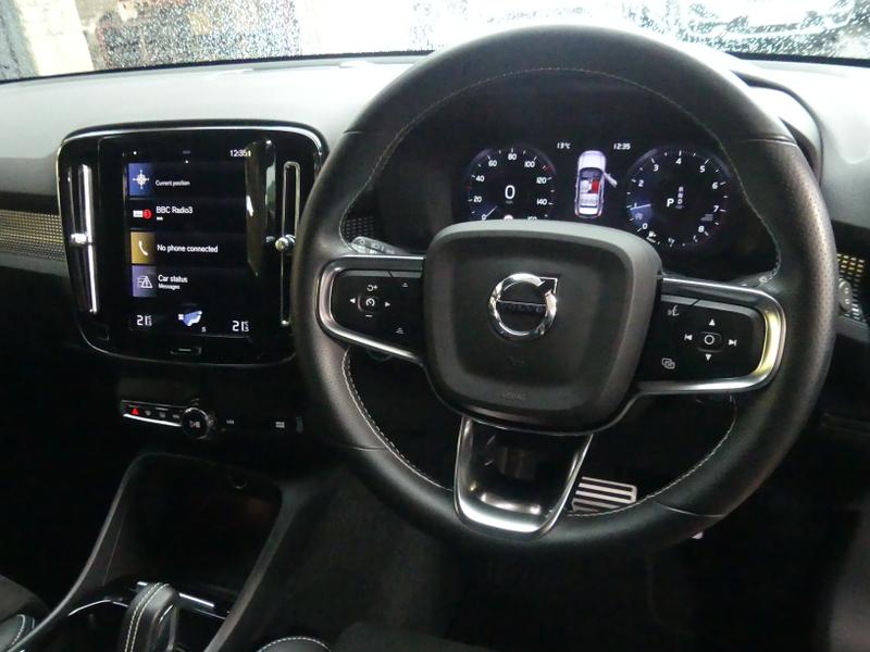 Used Volvo XC40 2020 for sale - 76918400: Photo 25