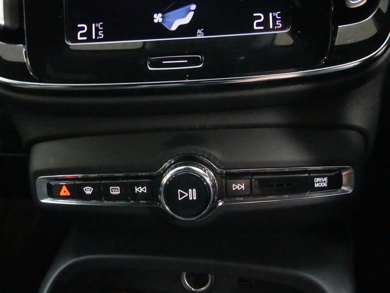 Used Volvo XC40 2020 for sale - 76918400: Photo 32