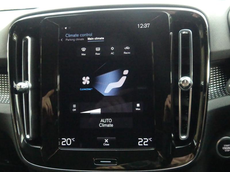 Used Volvo XC40 2020 for sale - 76918400: Photo 35