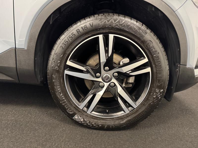 Used Volvo XC40 2020 for sale - 76918400: Photo 42