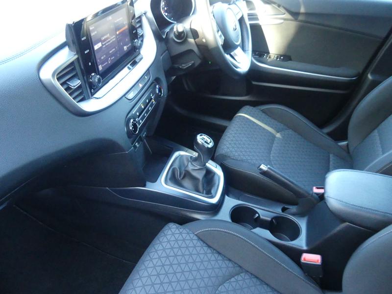 Used Kia XCeed 2020 for sale - 76332424: Photo 17
