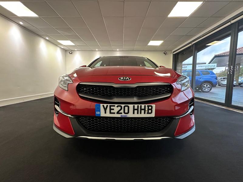 Used Kia XCeed 2020 for sale - 76332424: Photo 2