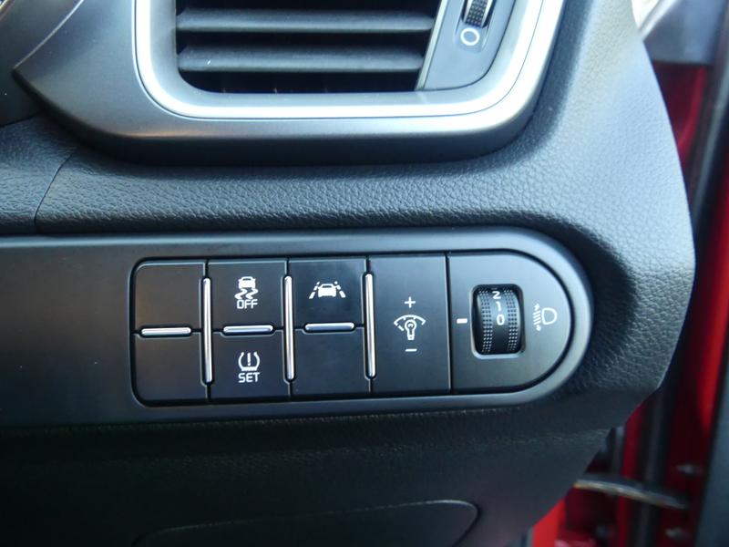 Used Kia XCeed 2020 for sale - 76332424: Photo 21