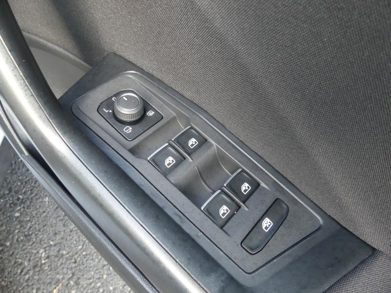 Used Volkswagen T-Roc 2021 for sale - 77381678: Photo 21