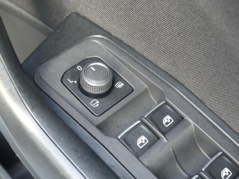 Used Volkswagen T-Roc 2021 for sale - 77381678: Photo 22