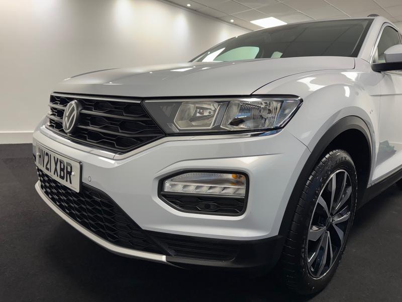 Used Volkswagen T-Roc 2021 for sale - 77381678: Photo 5