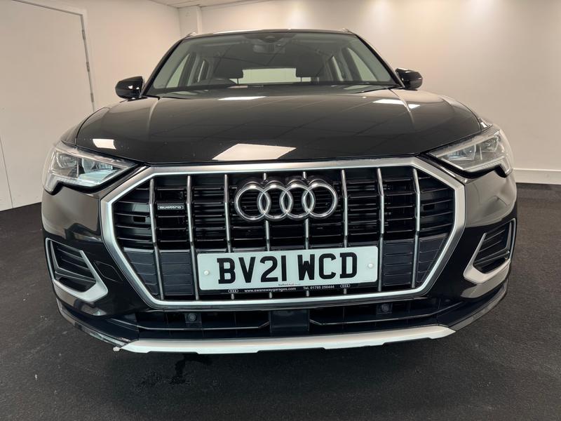 Used Audi Q3 2021 for sale - 77106565: Photo 2