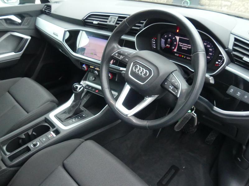 Used Audi Q3 2021 for sale - 77106565: Photo 24
