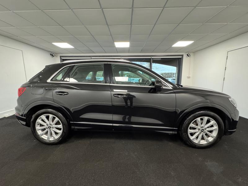 Used Audi Q3 2021 for sale - 77106565: Photo 3