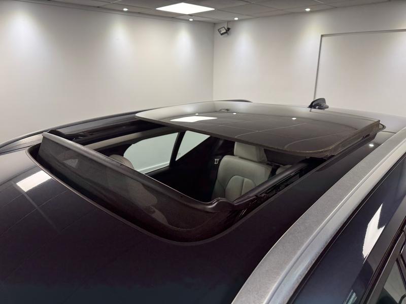 Used Volvo XC40 2020 for sale - 77248739: Photo 14