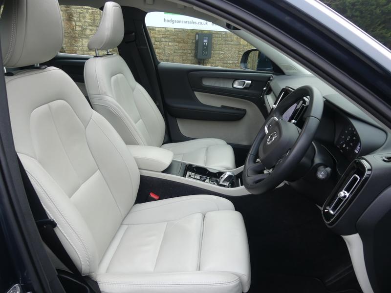 Used Volvo XC40 2020 for sale - 77248739: Photo 18