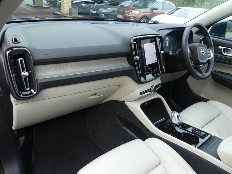 Used Volvo XC40 2020 for sale - 77248739: Photo 20